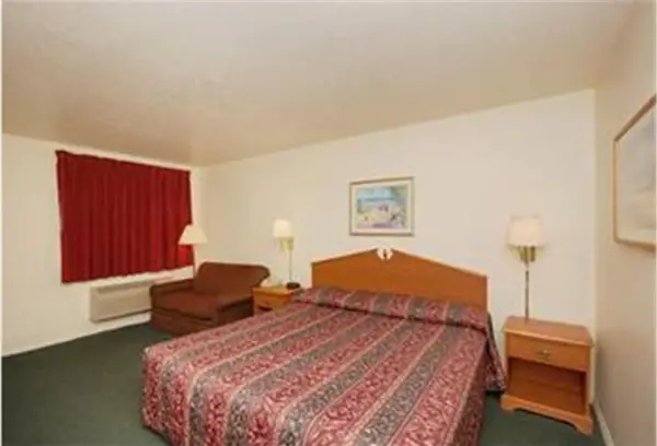 Summit Inn Hempstead Main image